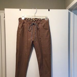 Carmel color faux leather very small fitted pant